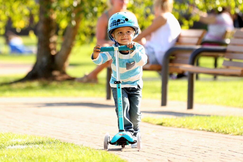 Фото 1 — Как выбрать правильный детский трехколесный самокат